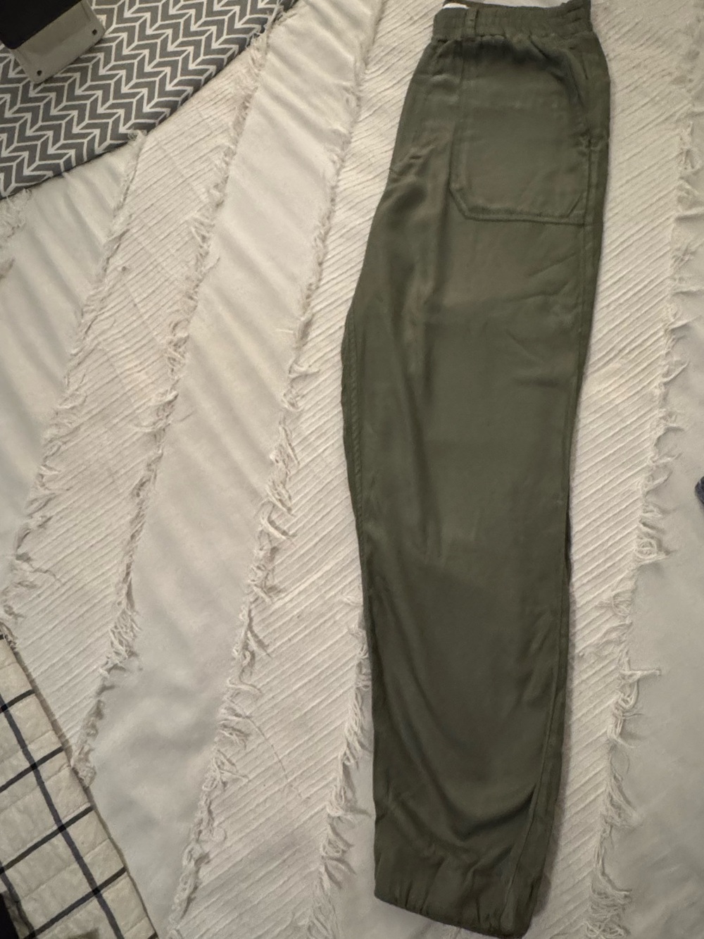 Hollister Olive Green Elastic Waist Pants